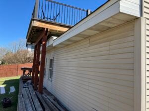 Vinyl Siding Repair in Cottage Grove